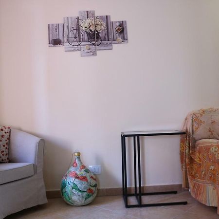 Casa Vacanze Elena Rometta Bagian luar foto