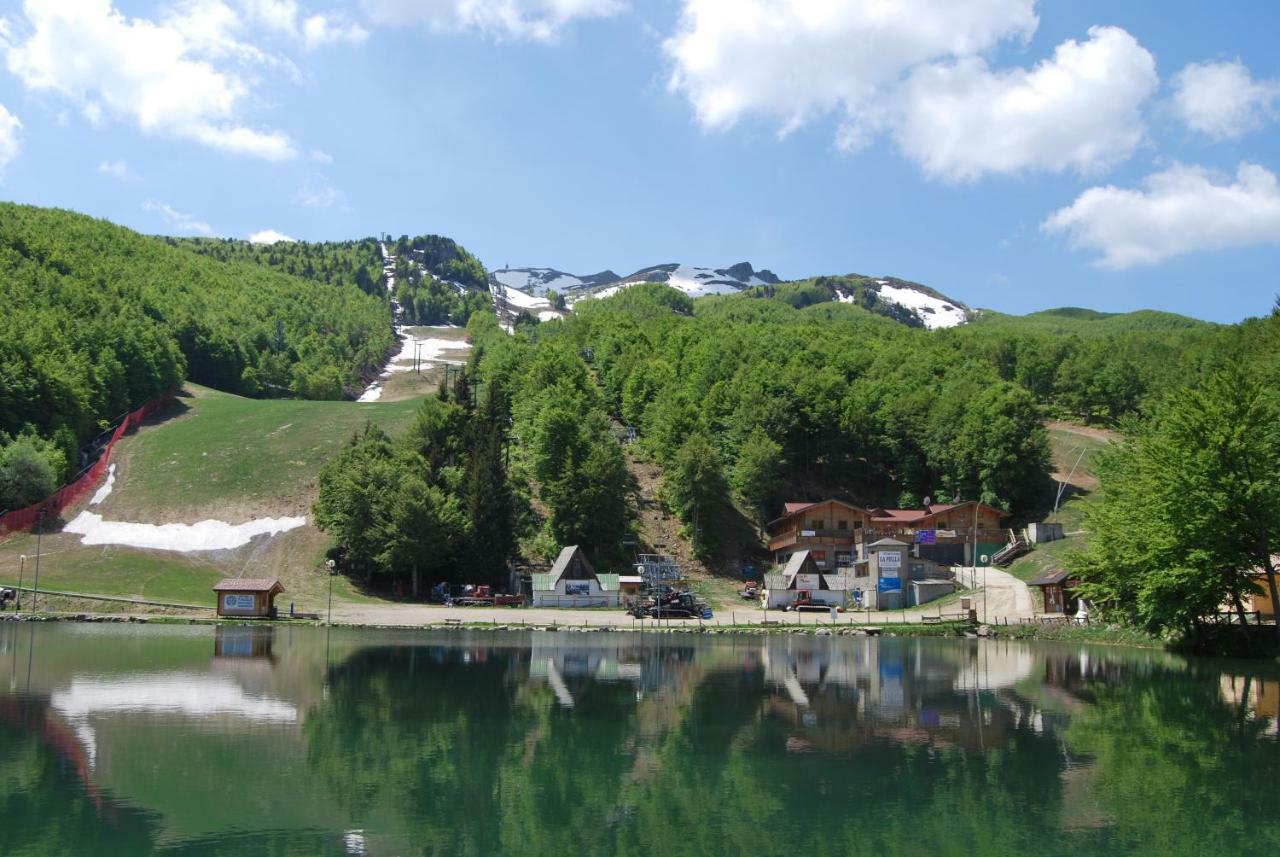 Casa Vacanze Elena Rometta Bagian luar foto