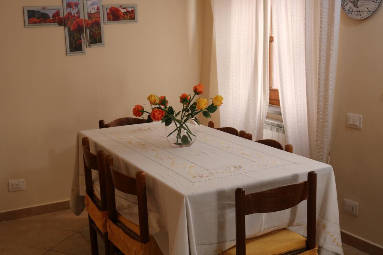 Casa Vacanze Elena Rometta Bagian luar foto